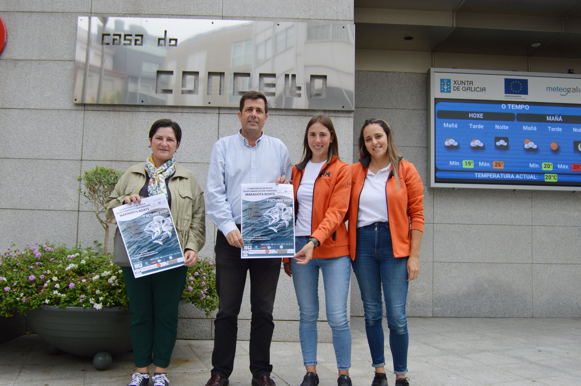 SANXENXO ACOLLE O PRIMEIRO CAMPIONATO DE PESCA DESDE EMBARCACIÓN FONDEADA MARAGOTA BOATS