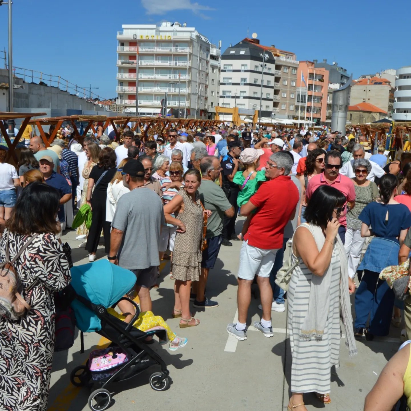 OS DATOS DE ACTIVIDADE TURÍSTICA AVALAN O MELLOR VERÁN DE SANXENXO EN SINTONÍA COA TENDENCIA NACIONAL 