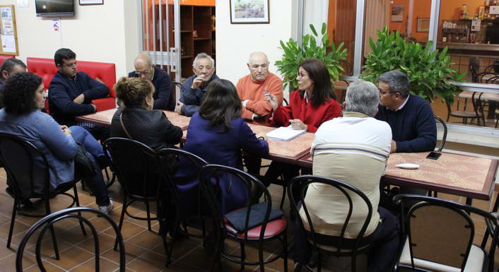 La concejala de cultura se reúne con las asociaciones y colectivos de Vilalonga