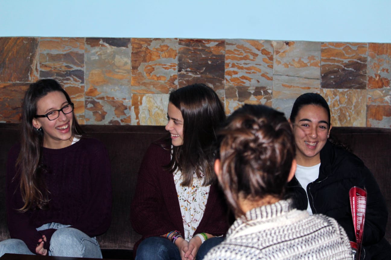 NATALIA, SARA, AINARA, MARTA Y DINA, CINCO MUJERES EJEMPLARES