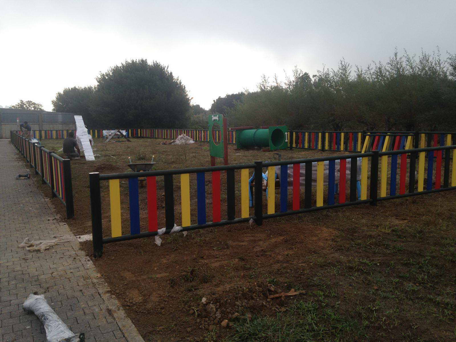 As obras de construcción do parque canino están a piques de rematar
