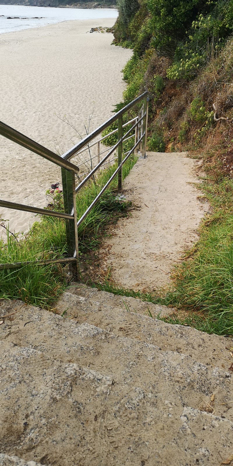 LOS PRIMEROS ANÁLISIS DE LA PLAYA DE NANÍN CERTIFICAN LA CALIDAD DE SUS AGUAS. LA PLAYA DE AGRA LLEVA AÑOS CON UNAS ANALÍTICAS DE SUS AGUAS EXCELENTES