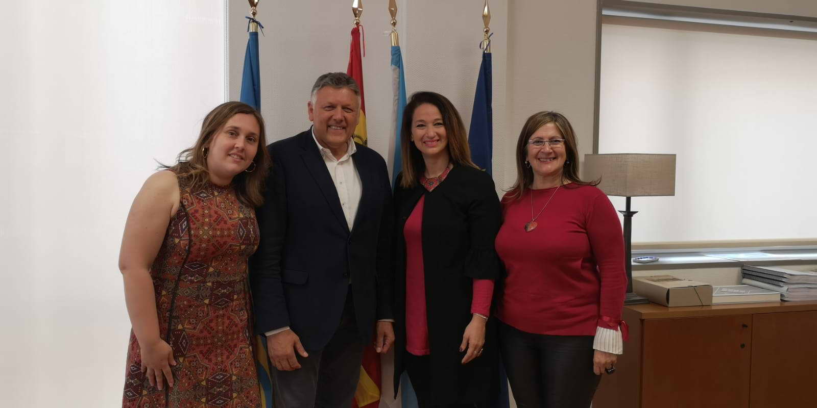 Telmo Martín e Silvia Freire manteñen unha reunión con Luciana Cataldi