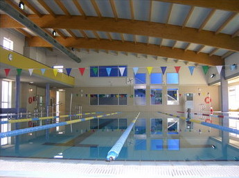 LA PISCINA Y EL GIMNASIO MUNICIPAL RECUPERAN SU HORARIO DE INVIERNO, NO CERRARÁN AL MEDIODÍA Y COMIENZAN LOS CURSOS