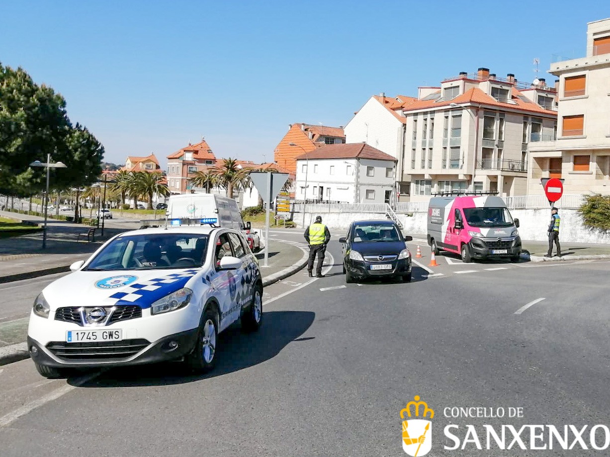 LA POLICÍA LOCAL DE SANXENXO CONTABILIZA UN TOTAL DE 4.755 CONTROLES Y TAN SOLO 33 DENUNCIAS TRAS DECRETARSE EL ESTADO DE ALARMA