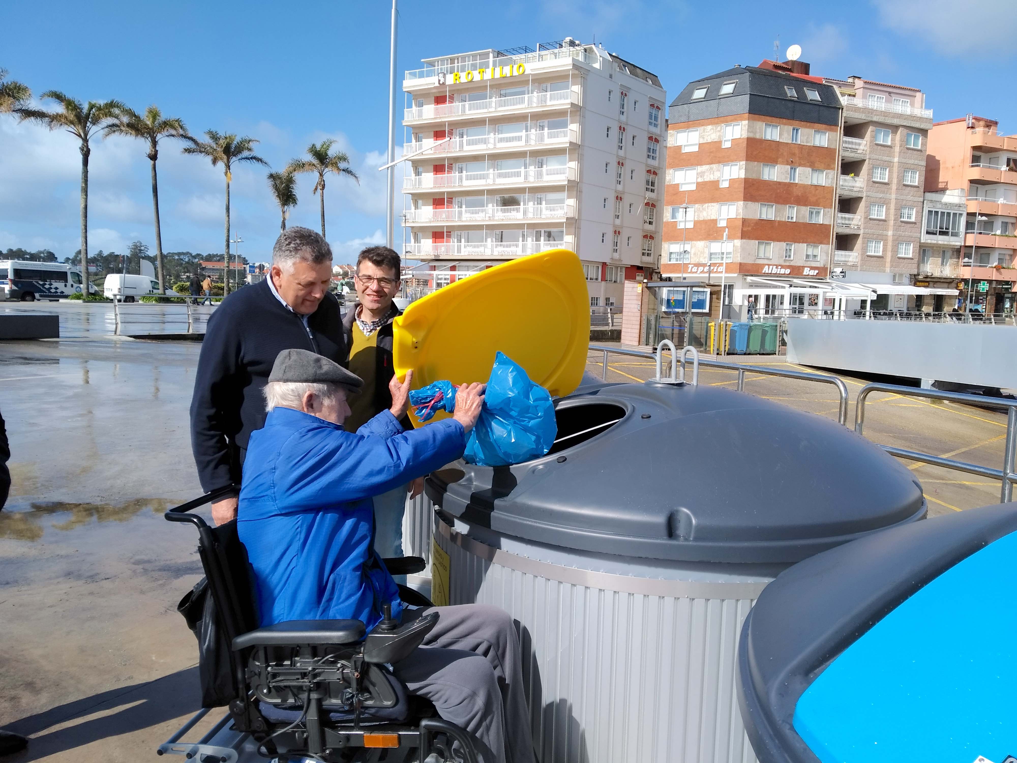 OS NOVOS COLECTORES DO PORTO DEPORTIVO ENTRAN EN FUNCIONAMENTO ESTA FIN DE SEMANA