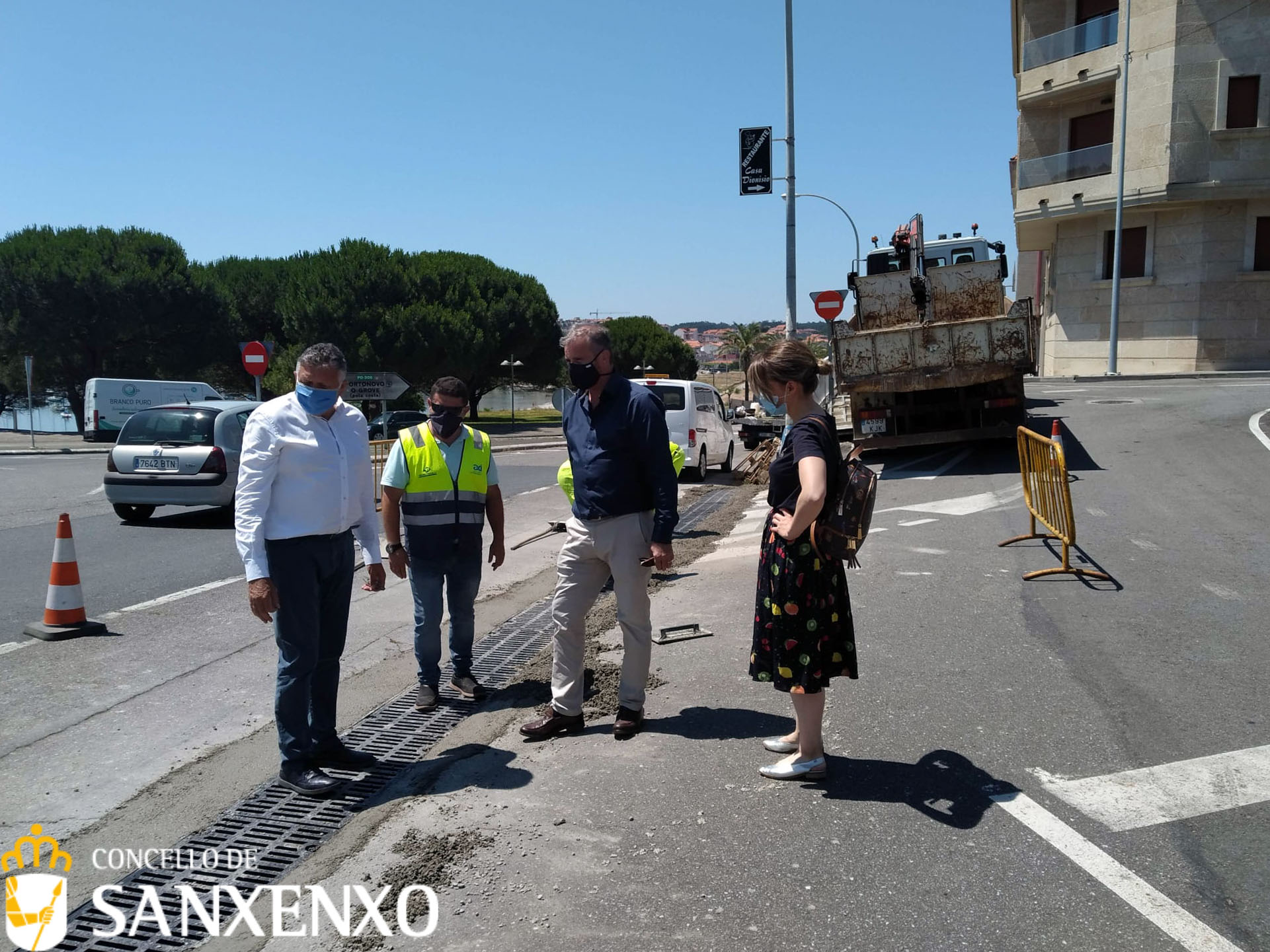 A XUNTA RENOVA E REFORZA O PASO SALVOCUNETAS DE ACCESO AO BARRIO DE BALTAR 