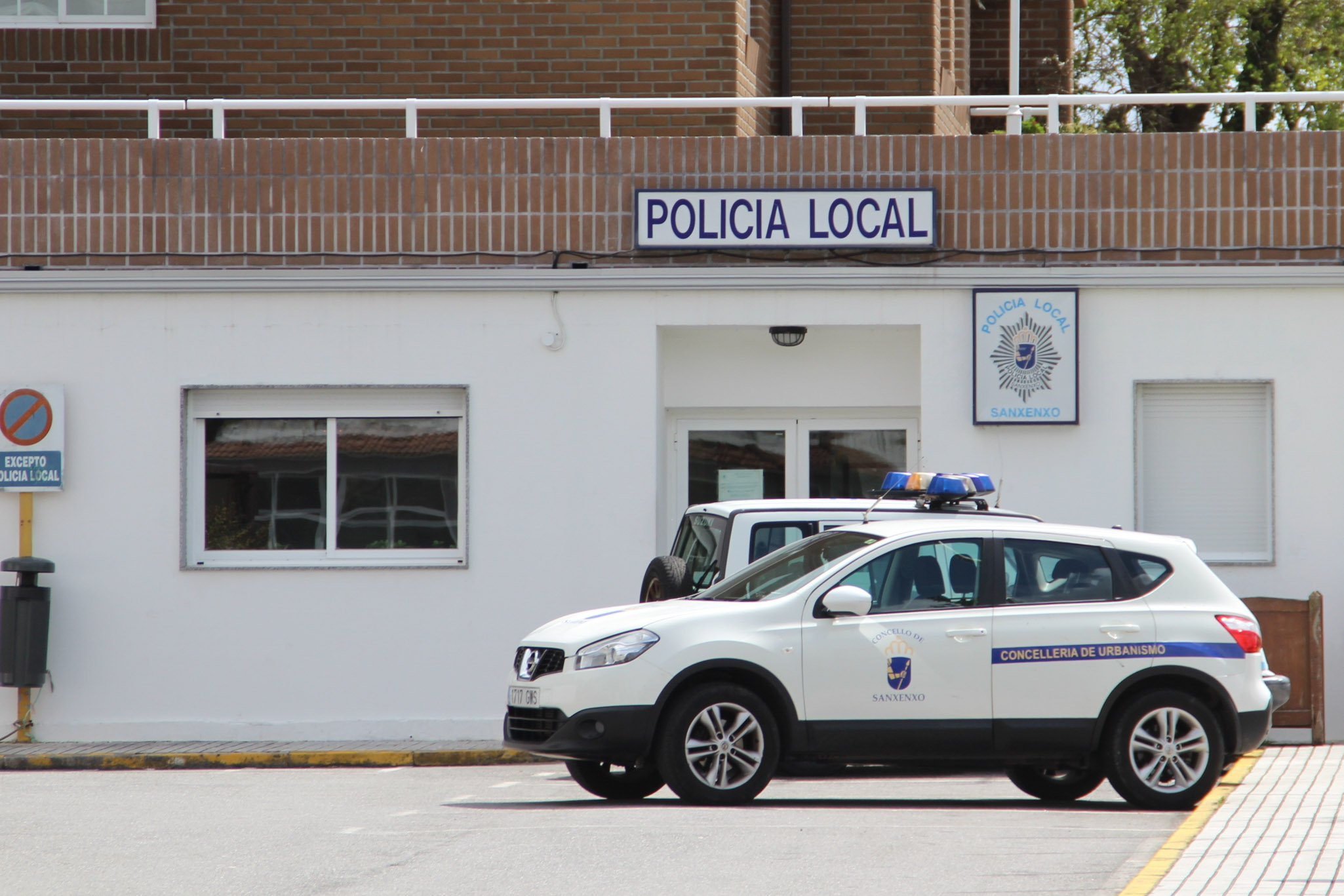 A POLICÍA LOCAL IMPÓN 123 MULTAS POR NON LEVAR MÁSCARA DURANTE O FIN DE SEMANA