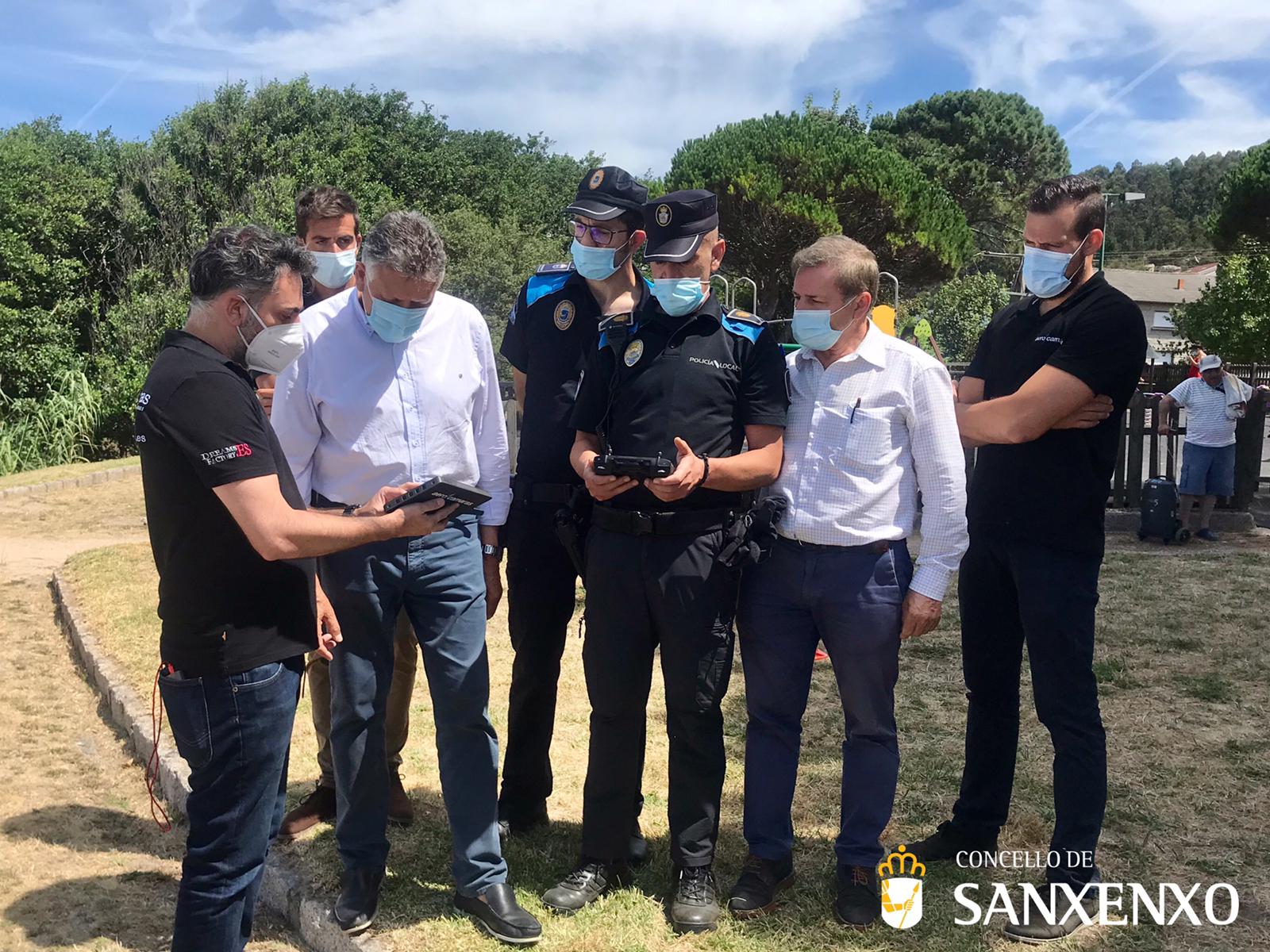 A PRAIA DE AREAS ACOLLEU ESTA MAÑÁ UNHA DEMOSTRACIÓN DO SISTEMA DO CONTROL DE AFORAMENTO CON DRON