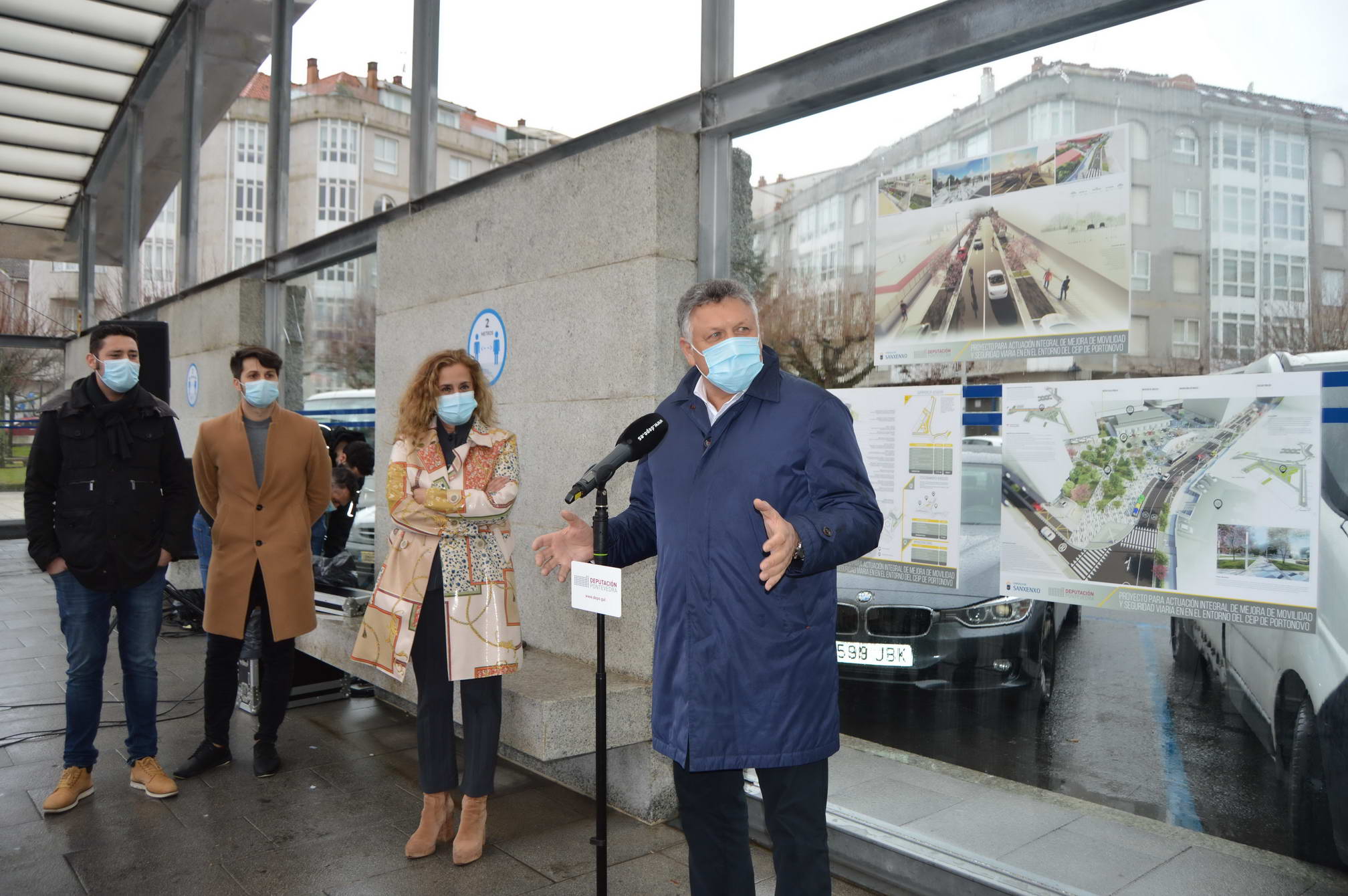 CARMELA SILVA VISITA PORTONOVO PARA RESPALDAR O PROXECTO DE MELLORA INTEGRAL Y SEGURIDAD VIAL DO ENTORNO DO COLEXIO E O MERCADO