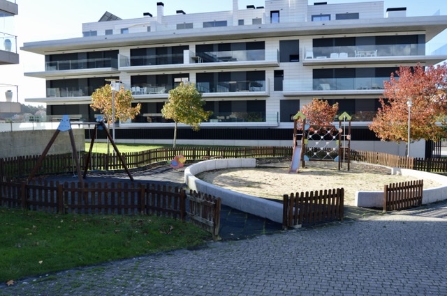 EL CONCELLO RECONVERTIRÁ EL PARQUE INFANTIL DE CANELAS EN UNA NUEVA ÁREA DEPORTIVA BIOSALUDABLE