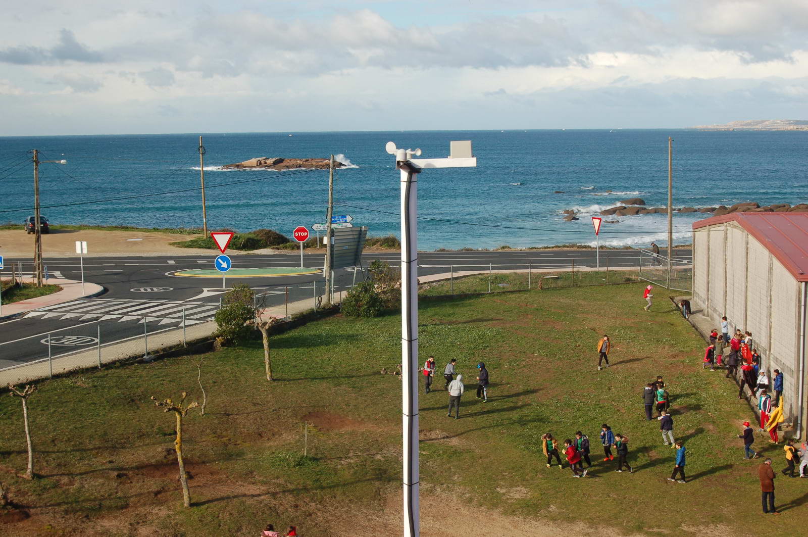 EL PROYECTO METEOLANZADA DEL COLEGIO TELLEIRO SE CONSOLIDA Y YA NUTRE CON SUS DATOS A LAS PLATAFORMAS CAMARAMAR Y NOROMET 