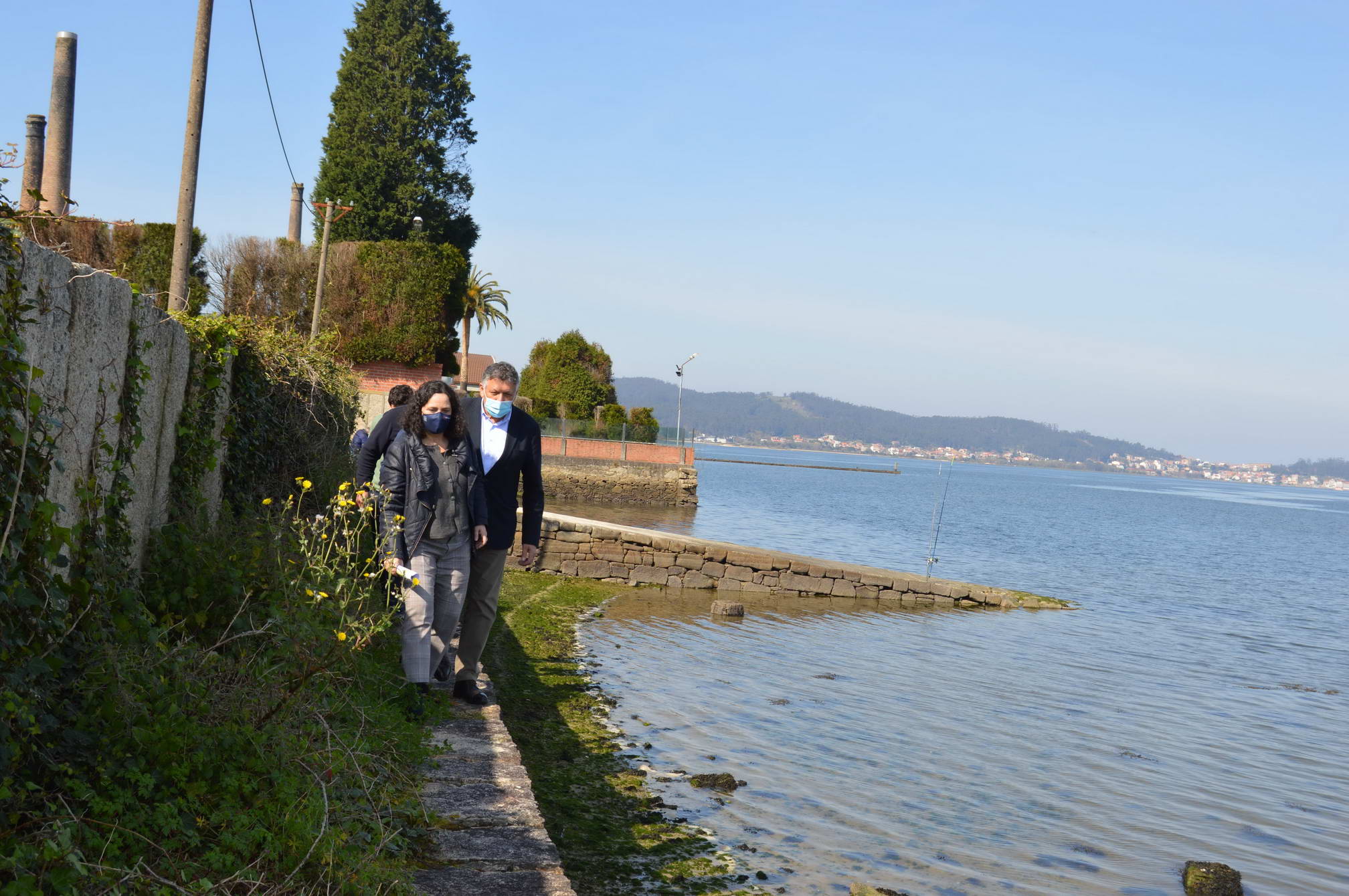 LA DIRECTORA XERAL DE PATRIMONIO CONOCE “IN SITU” EL POTENCIAL NATURAL DE LA FACHADA NORTE DE LA RÍA DE AROUSA   