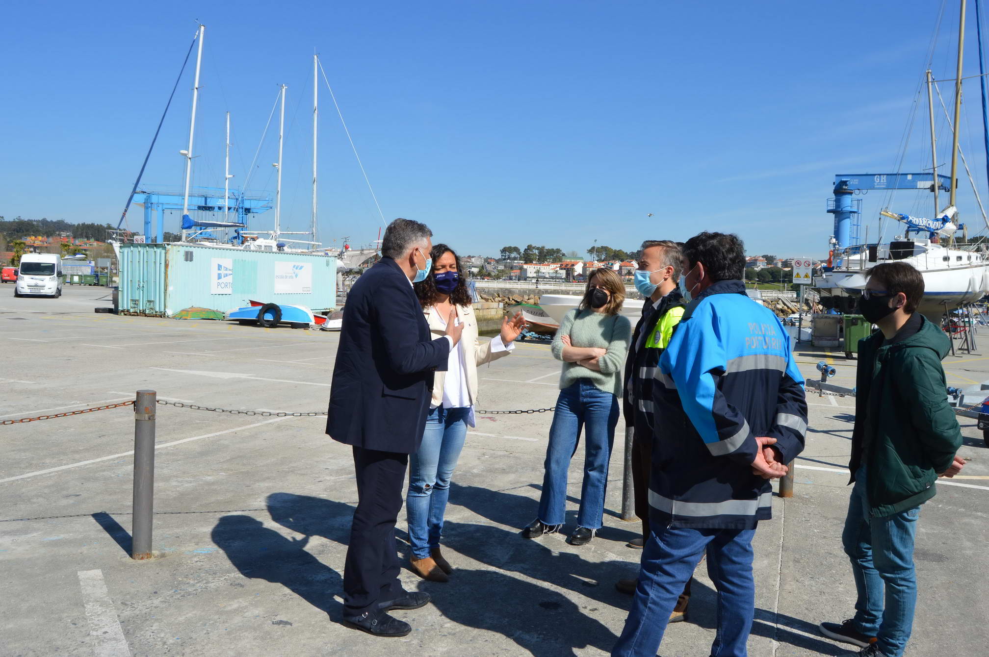PORTOS, DISPOSTO A RENOVAR O CONVENIO PARA A CESIÓN DE USO DO VARADERO DE PORTONOVO COMO PARKING NO VERÁN  
