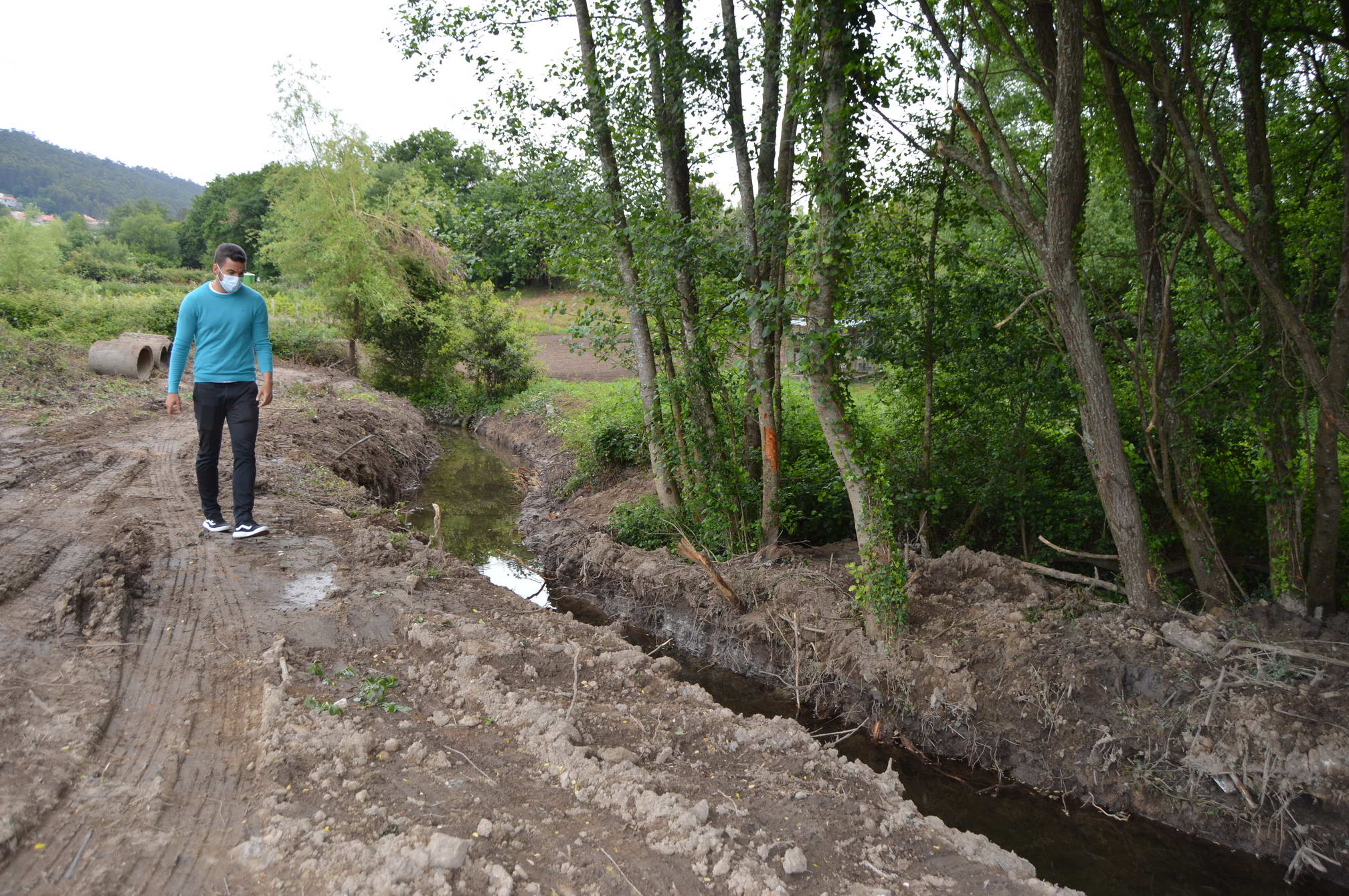 COMEZAN AS OBRAS DE RECUPERACIÓN DA CANLE DO RÍO SEAR COA RETIRADA DA ACTUAL TUBAXE E A LIMPEZA DO LEITO FLUVIAL