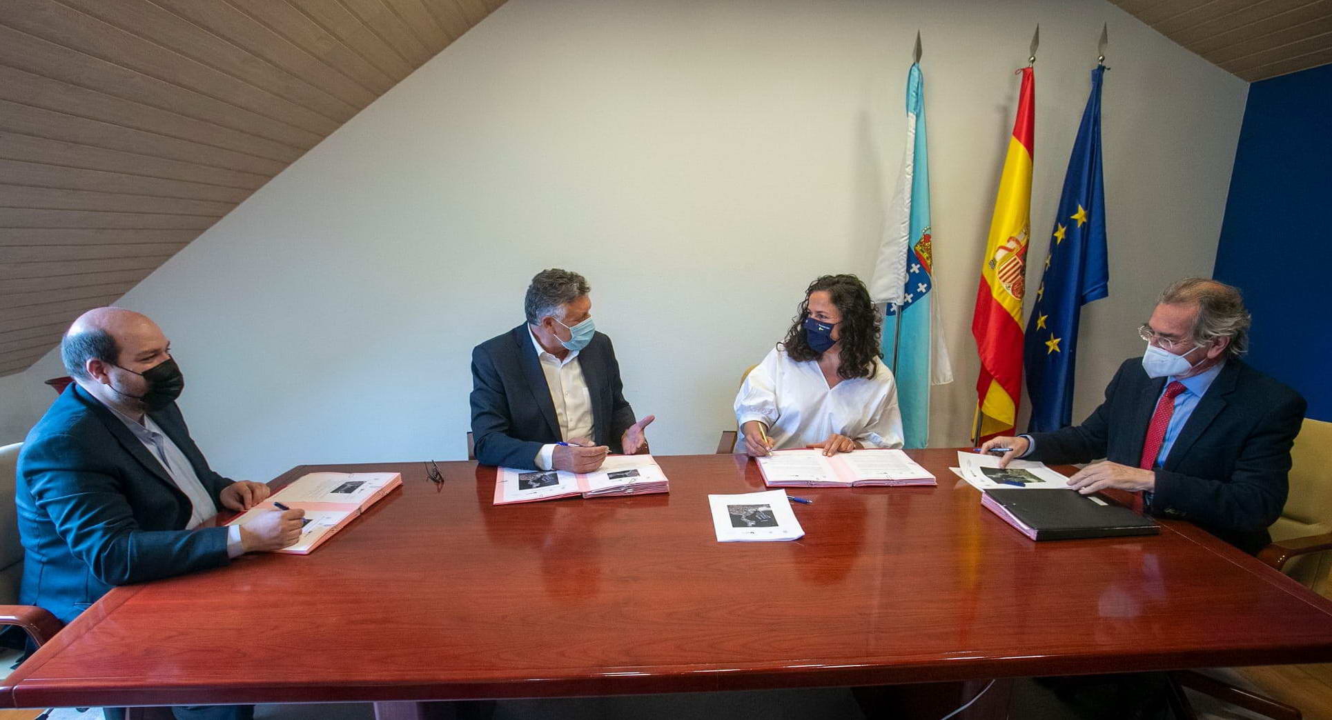 PORTOS DE GALICIA E O CONCELLO DE SANXENXO IMPULSAN UN CONCURSO DE IDEAS PARA ESTUDAR A REORDENACIÓN DE ESPAZOS NO PEIRAO DE PORTONOVO   