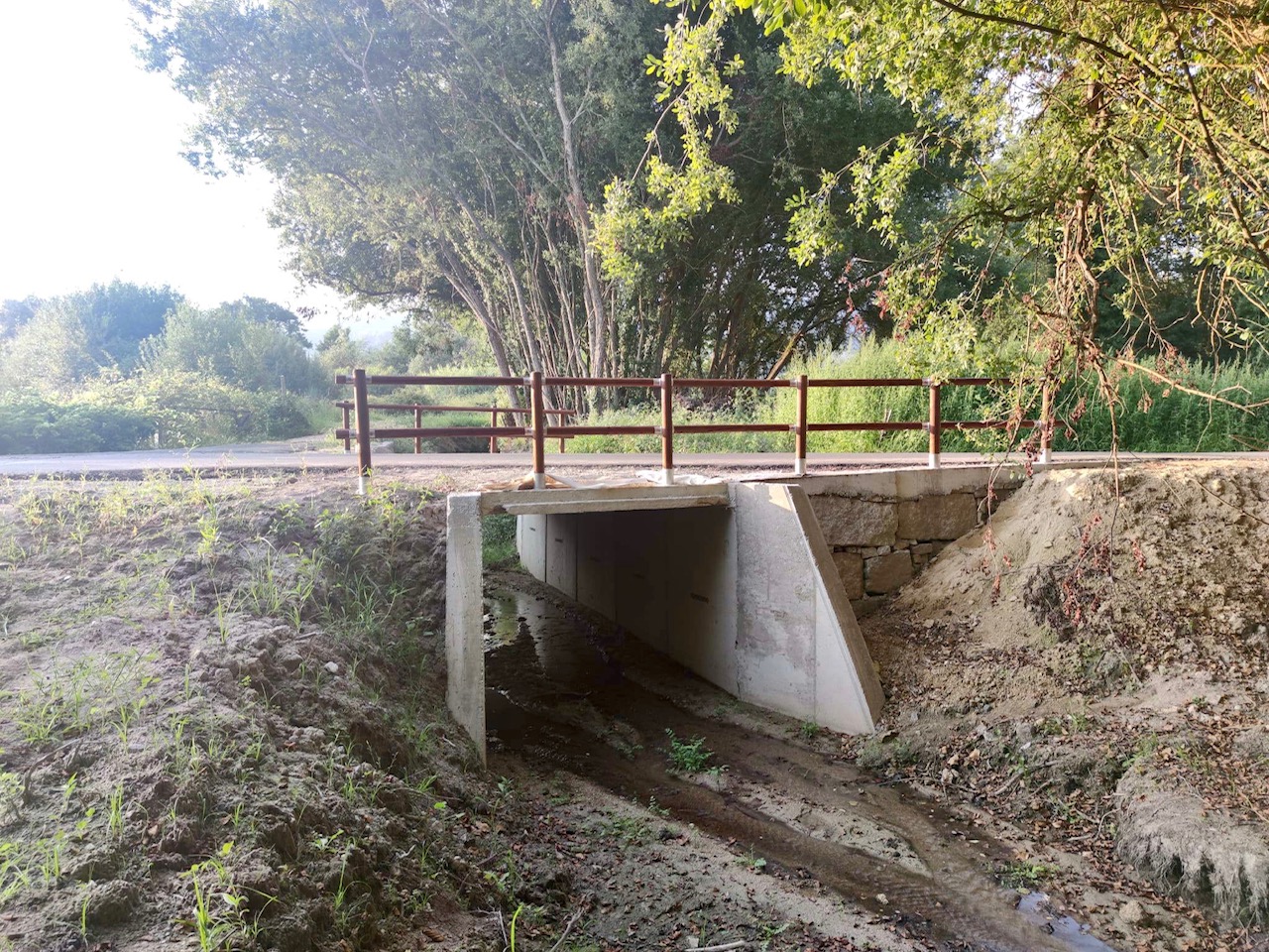 EL CONCELLO CONCLUYE LA ACTUACIÓN PARA RECUPERAR EL CAUCE DEL RÍO SEAR Y LA MEJORA DEL CRUCE EN DORRÓN