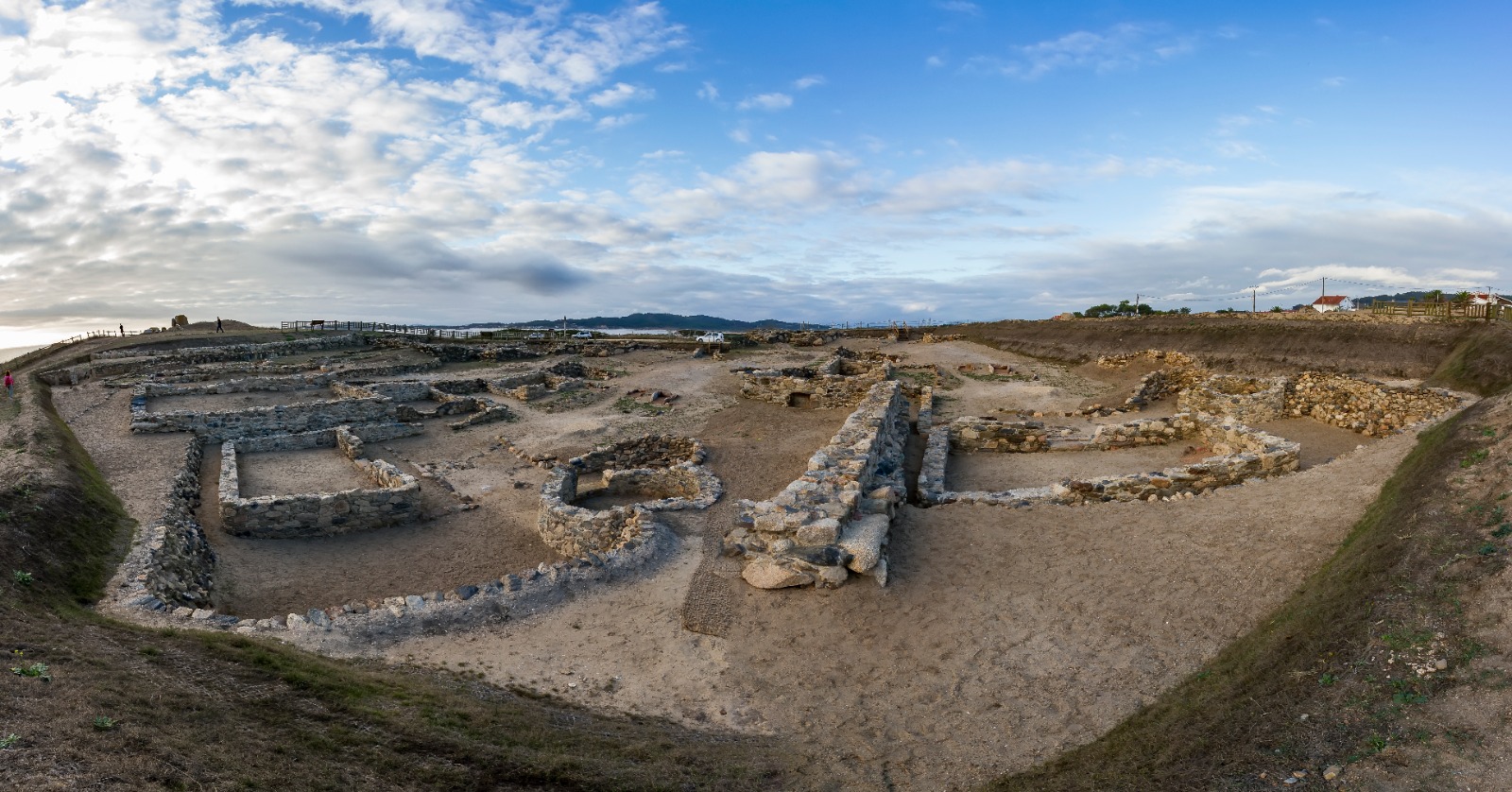 SANXENXO PROPÓN AOS FONDOS EUROPEOS NEXT GENERATION A POSTA EN VALOR DO XACEMENTO E TORRE DA LANZADA