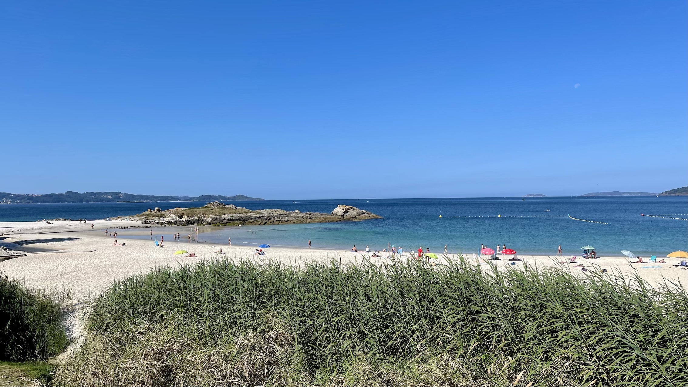 EL CONCELLO RENOVARÁ 300 METROS DEL VALLADO DE AREAS TRAS CONCLUIR LOS TRABAJOS EN LA PLAYA DE MAJOR