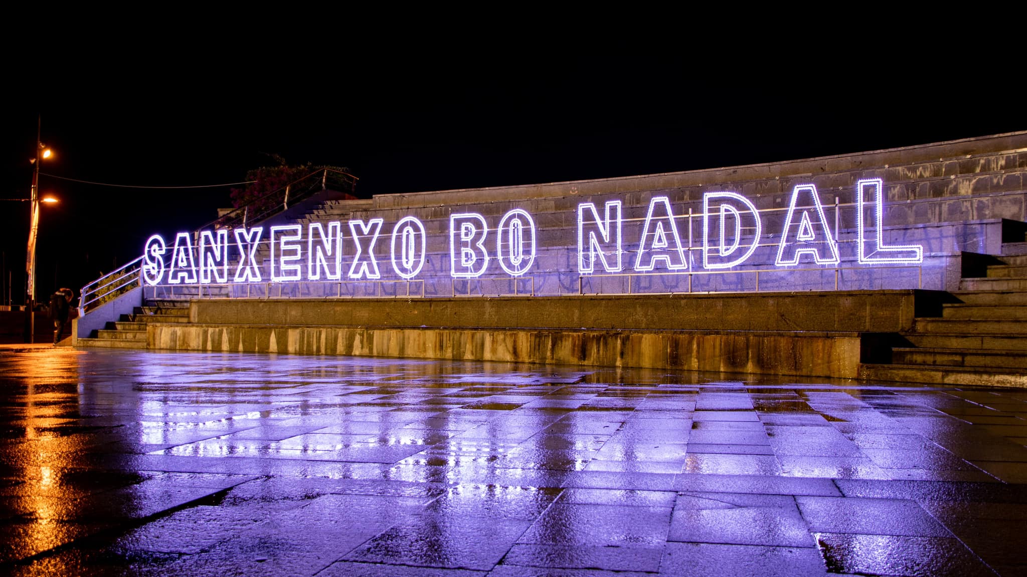 SANXENXO ENCENDERÁ SU ALUMBRADO NAVIDEÑO EL 3 DE DICIEMBRE CON 406 ELEMENTOS DECORATIVOS LED