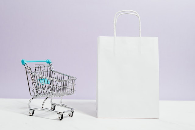 SANXENXO ASINARÁ UN CONVENIO COA DEPUTACIÓN PARA MELLORAR A COMPETITIVIDADE DO COMERCIO LOCAL