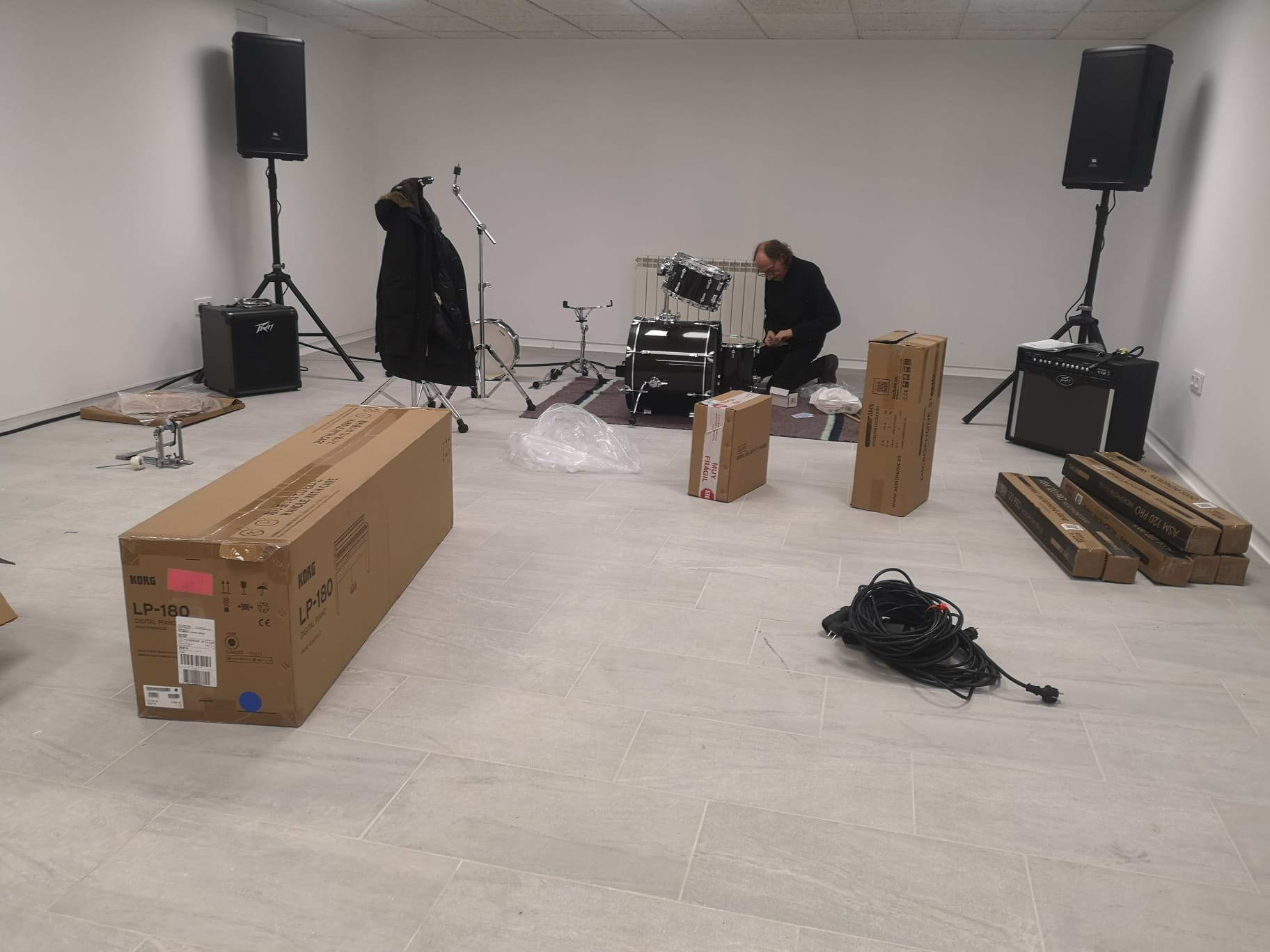 LA CONCELLERÍA DE CULTURA HABILITARÁ UNA SALA DE ENSAYOS DE MÚSICA EN UNA DE LAS AULAS DEL PRIORATO DE ARRA