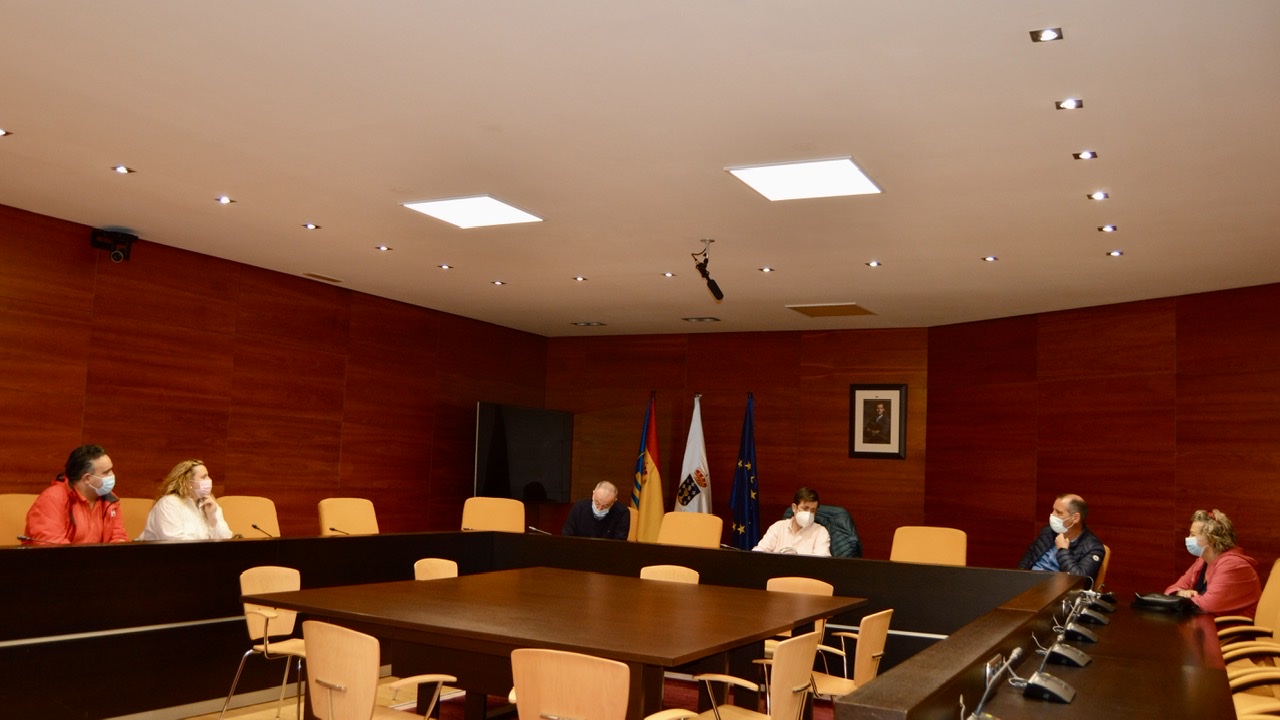 LA PRAZA DOS BARCOS ACOGERÁ EN SEMANA SANTA UNA “FEIRA DE OPORTUNIDADES” CON 25 PUESTOS DEL COMERCIO LOCAL
