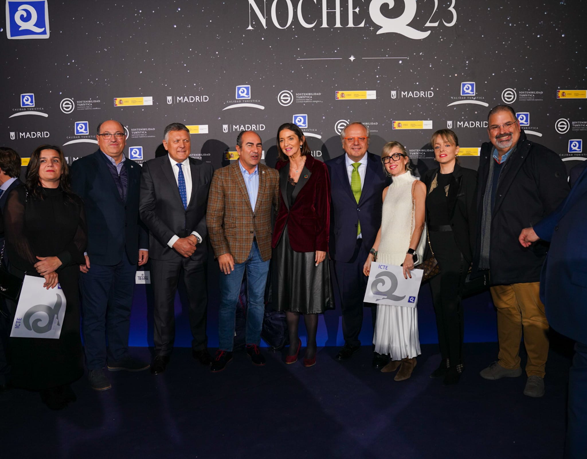 EL CONCELLO DE SANXENXO RECIBE EL PREMIO Q QUE CERTIFICA SU LIDERAZGO DE CALIDAD TURÍSTICA EN ESPAÑA