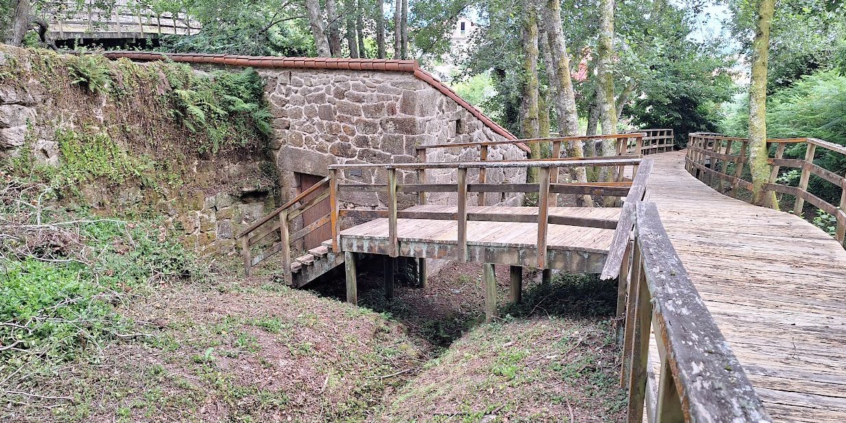 O CONCELLO LICITA A REHABILITACIÓN DA PASARELA DA SENDA DOS CARBALLOS DE ALDARIZ EN BORDÓNS