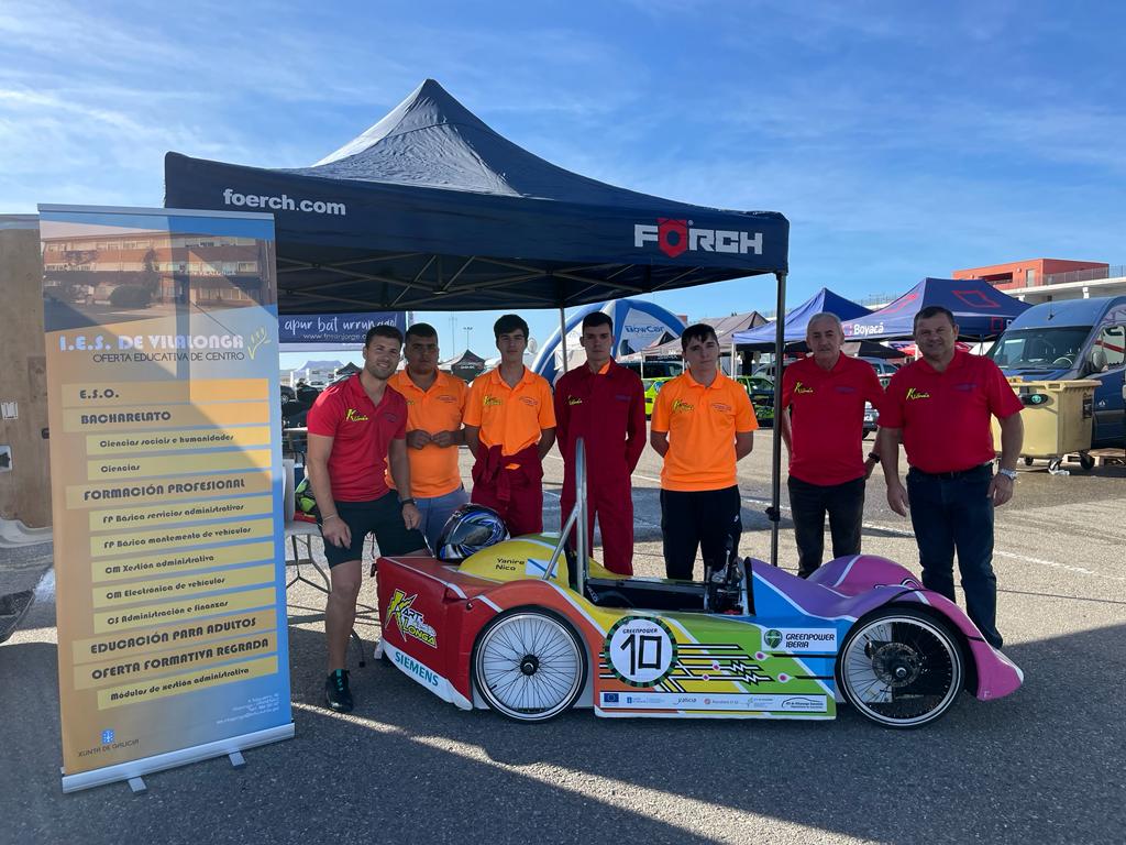 EL IES DE VILALONGA CELEBRA SU X FORO DE AUTOMOCIÓN EN EL QUE EXHIBIRÁ SU PROYECTO DE COCHE ELÉCTRICO KARTLONGA
