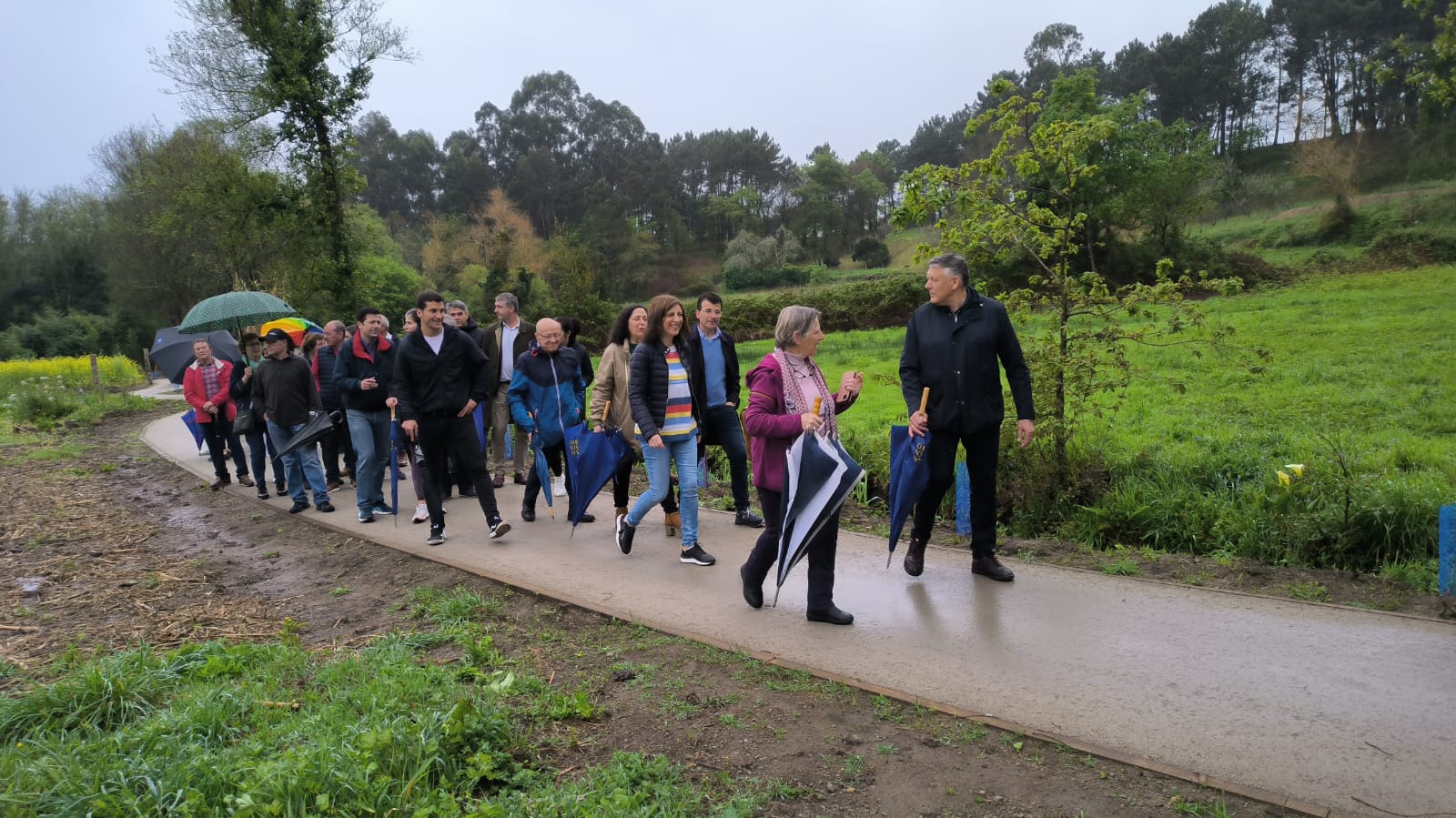DORRÓN ESTREA NOVA RUTA DE SENDEIRISMO COA QUE POTENCIARÁ O SEU VALOR PAISAXÍSTICO E NATURAL