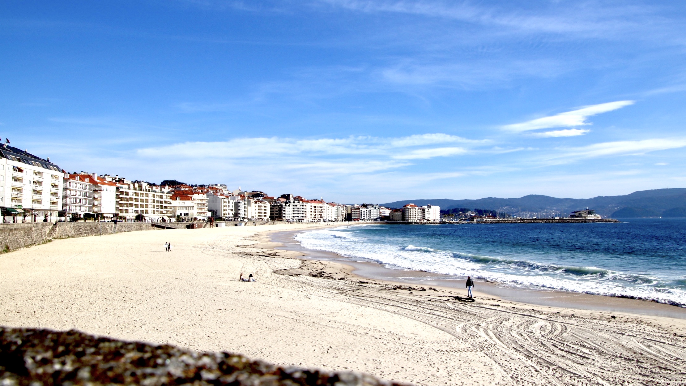 SANXENXO SITÚASE ENTRE OS PRIMEIROS 50 DESTINOS DE ESPAÑA DE MAIOR RELEVANCIA TURÍSTICA E CONTRIBUCIÓN SOCIAL