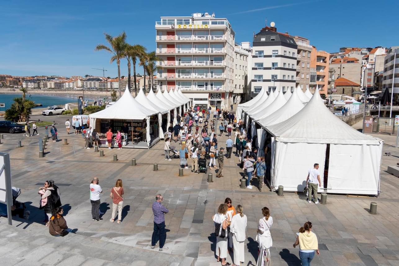 A FEIRA DE OPORTUNIDADES VOLVERÁ ESTA SEMANA SANTA Á PRAZA DOS BARCOS