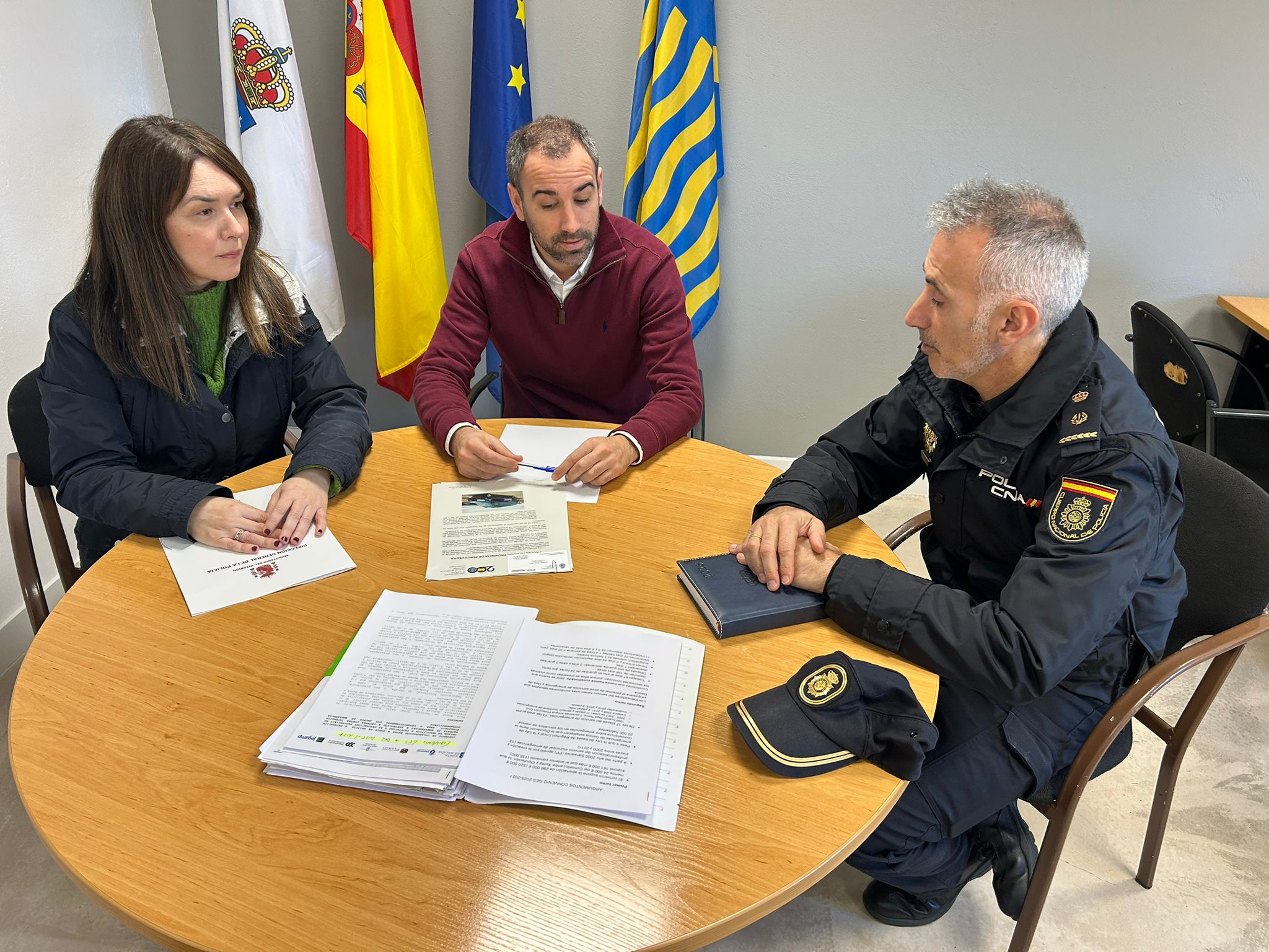 SANXENXO CONTARÁ CUN PUNTO MÓBIL DA POLICÍA NACIONAL PARA RENOVAR E OBTER O DNI OU O PASAPORTE