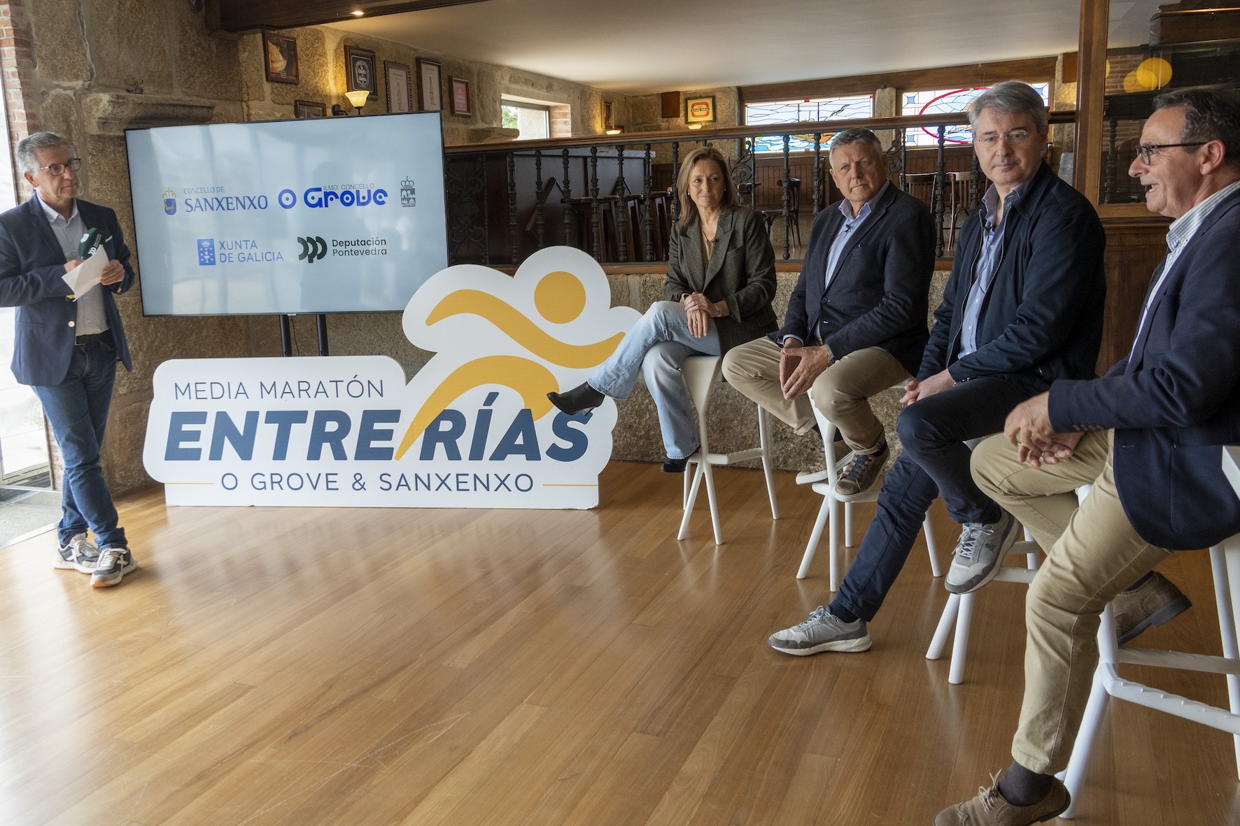 LA MEDIA MARATÓN ENTRE RÍAS CUENTA YA CON 2.200 INSCRITOS Y EL 22% DE LOS PARTICIPANTES SON DE FUERA DE GALICIA