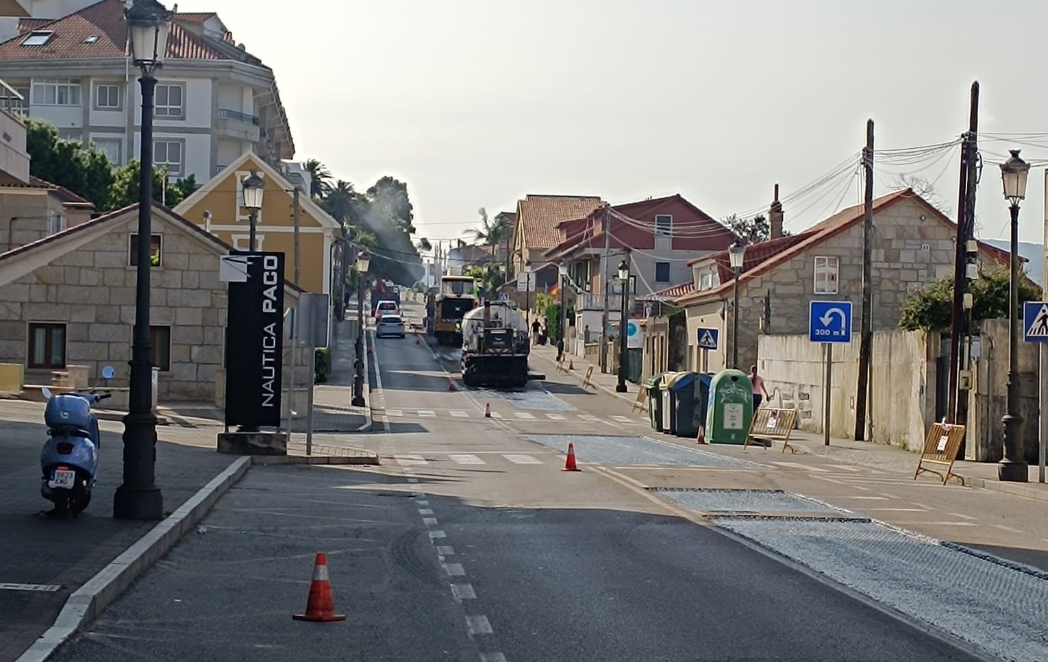 A XUNTA MELLORA O FIRME DESDE O MIRADOIRO DE PALACIOS ATA A INTERSECCIÓN COA RÚA MADRID