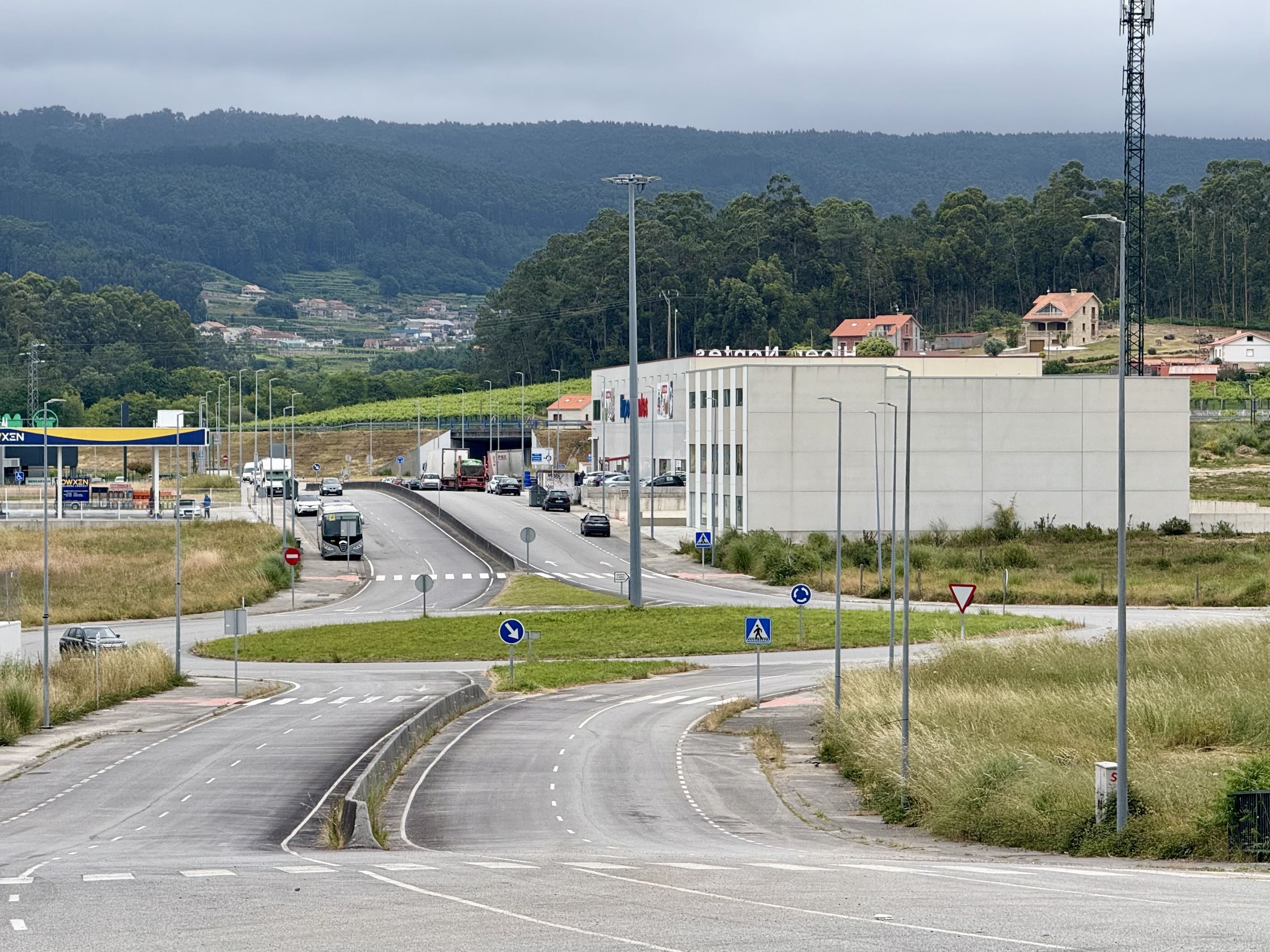LA COMISIÓN DE URBANISMO DA LUZ VERDE A UNA PLANTA PARA FABRICAR DEPÓSITOS PLÁSTICOS EN EL PARQUE EMPRESARIAL