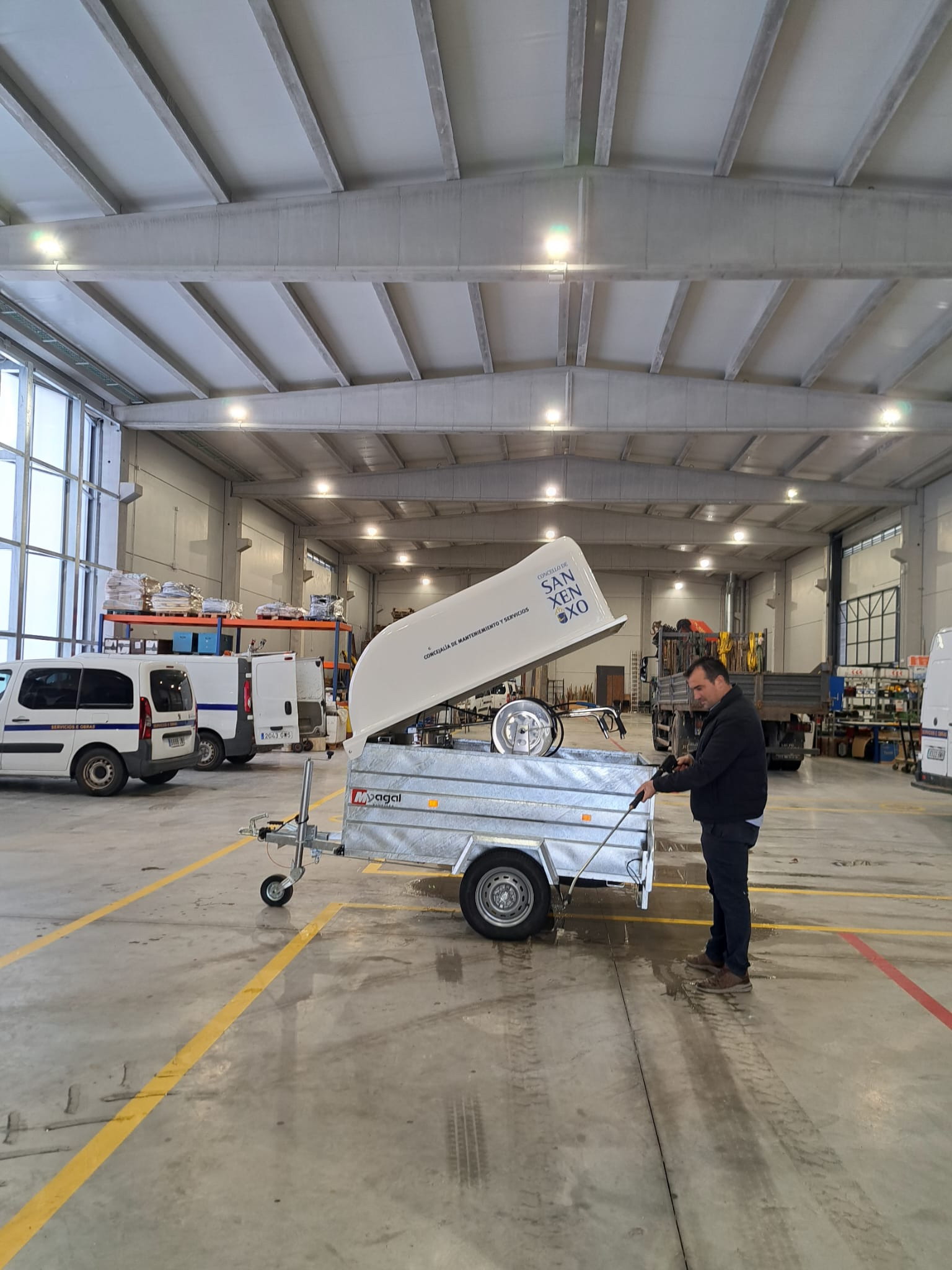 SANXENXO ADELANTA EL REFUERZO DE OBRAS, JARDINES Y LIMPIEZA VIARIA CON DIEZ NUEVOS OPERARIOS