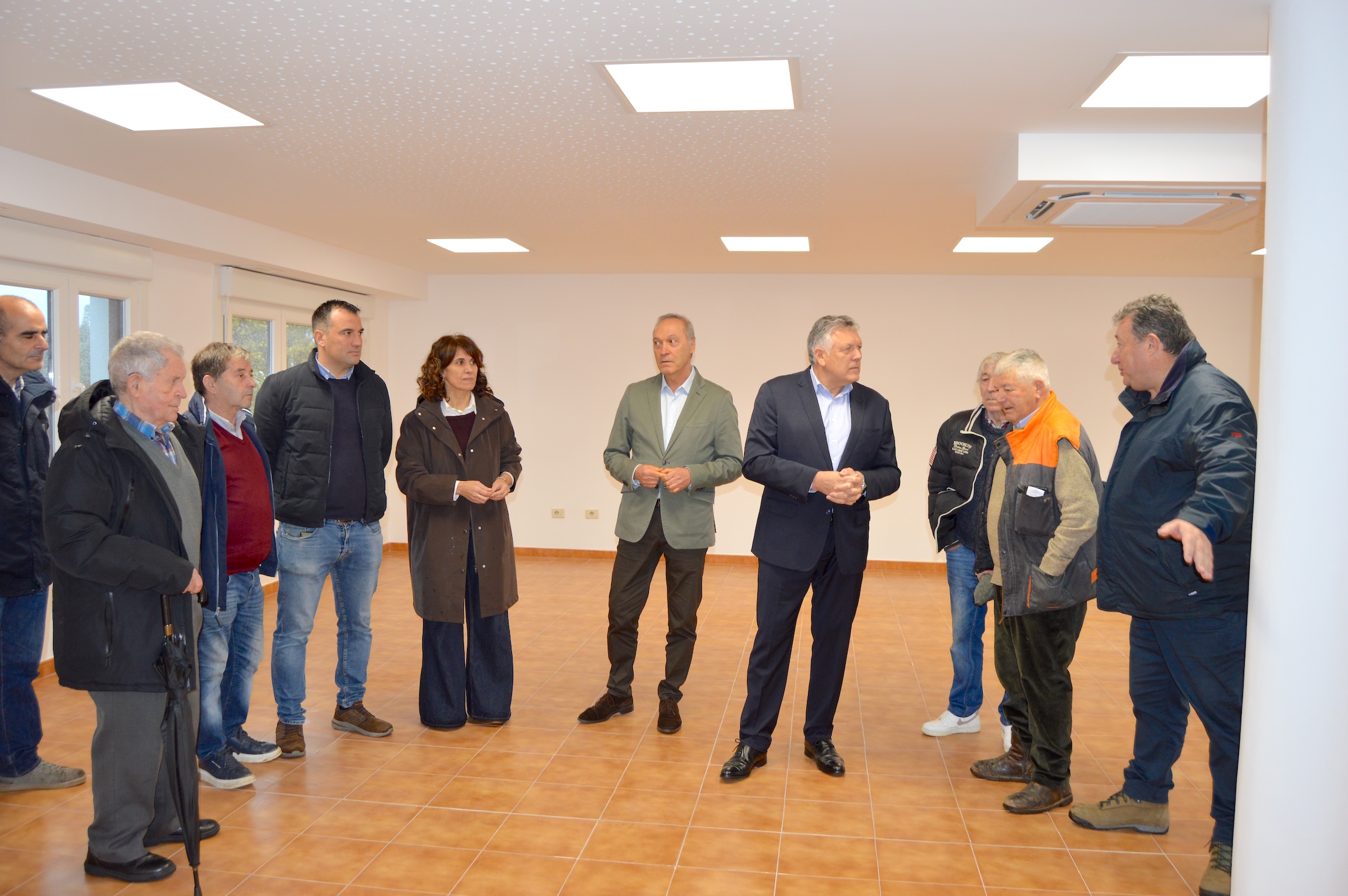 EL CONCELLO PONE A DISPOSICIÓN DE SIETE COLECTIVOS VECINALES LA REFORMADA CASA DE CULTURA DE NANTES