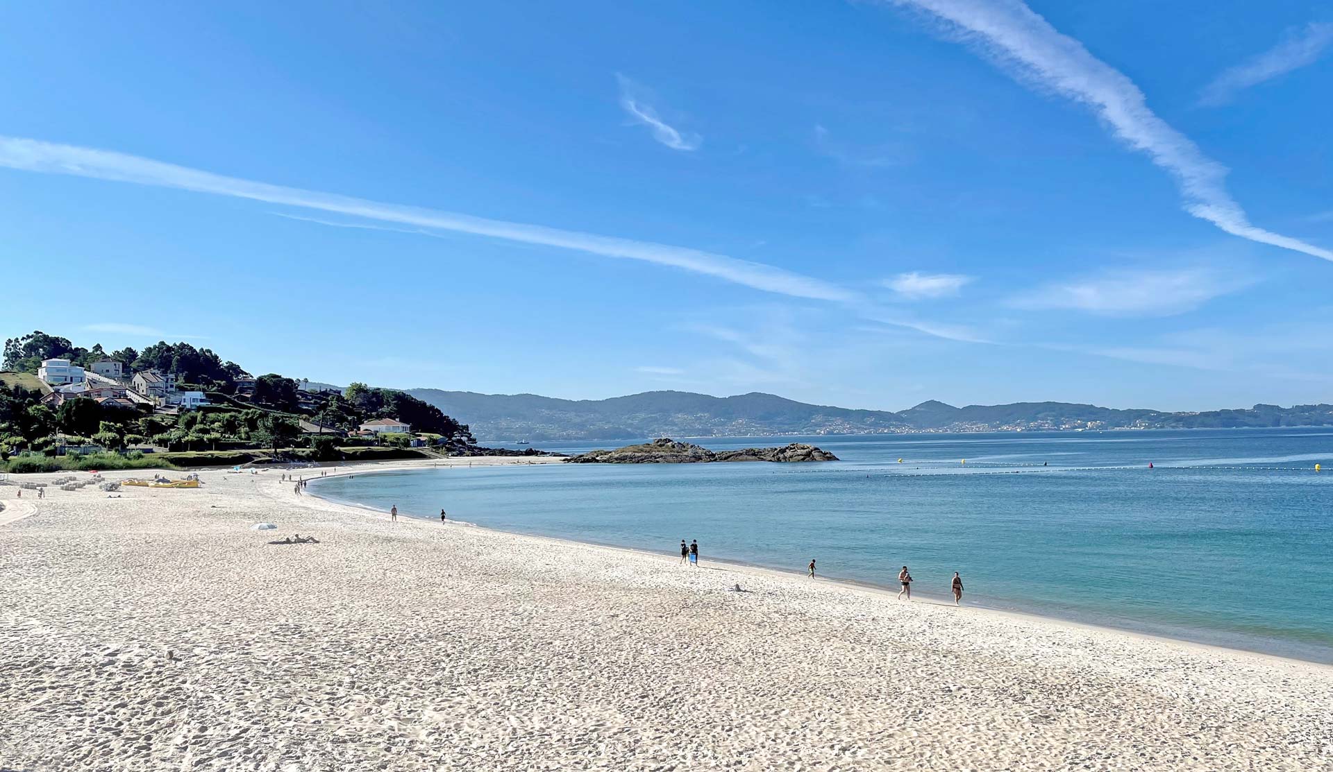 OS SOCORRISTAS REALIZARON 6.081 INTERVENCIÓNS DURANTE O MES DE XULLO NAS PRAIAS DE SANXENXO 